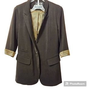 Forever‎ 21 black blazer
